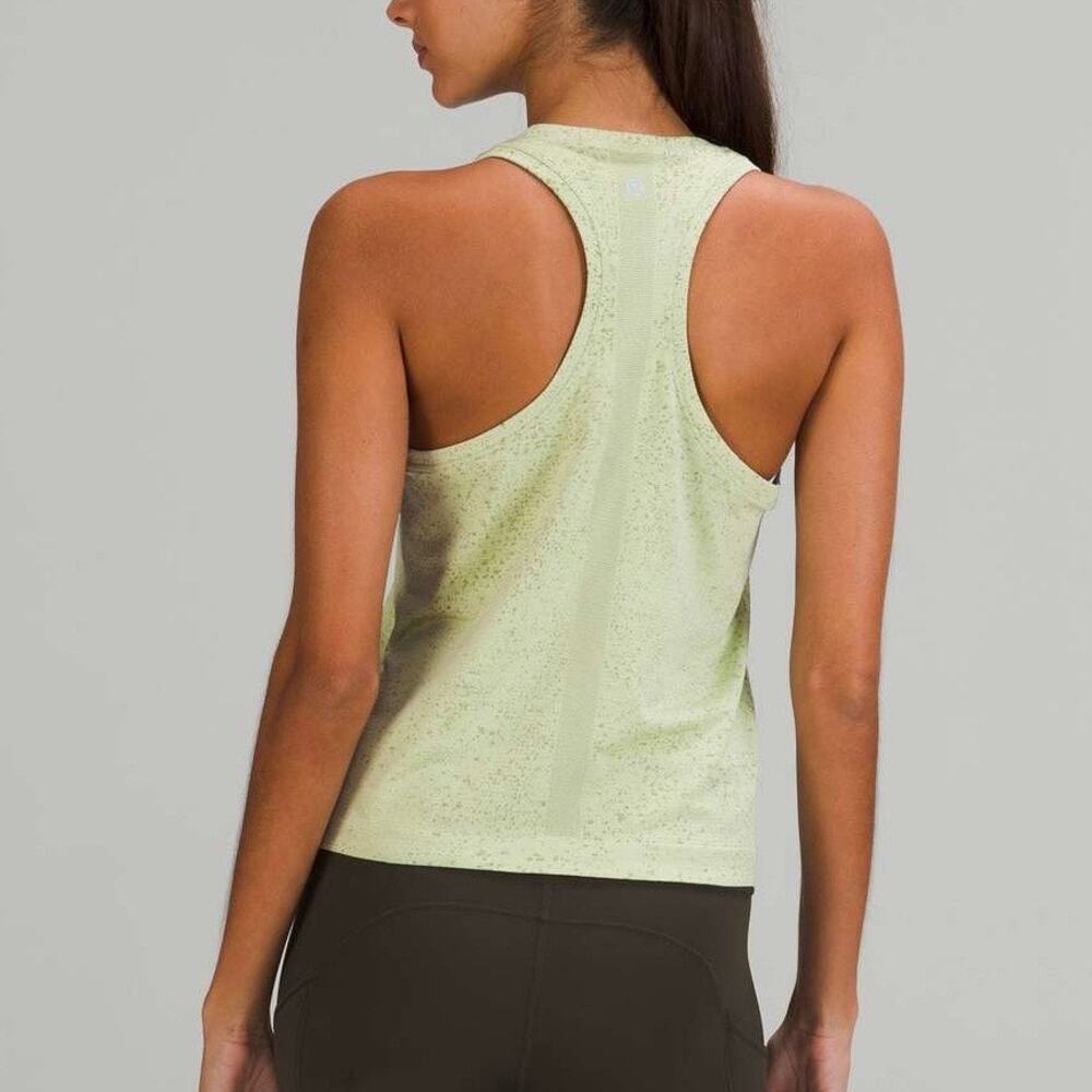 Lululemon Swiftly Tech Racerback Tank Top 2.0 *Race Length Creamy Mint - Size: 8 - Picture 3 of 7